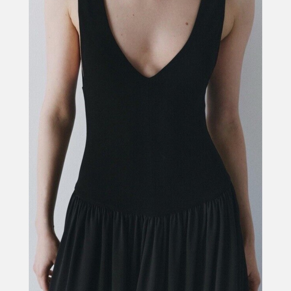 Zara Black Sleeveless Midi Dress - Picture 2 of 10
